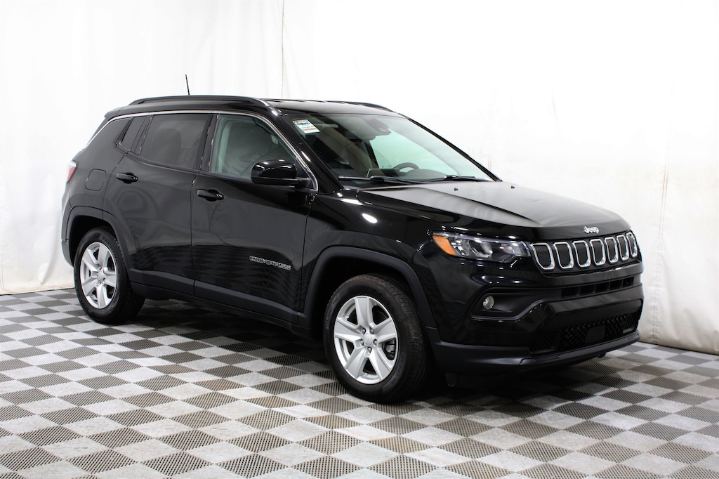Used 2022 Jeep Compass Latitude SUV