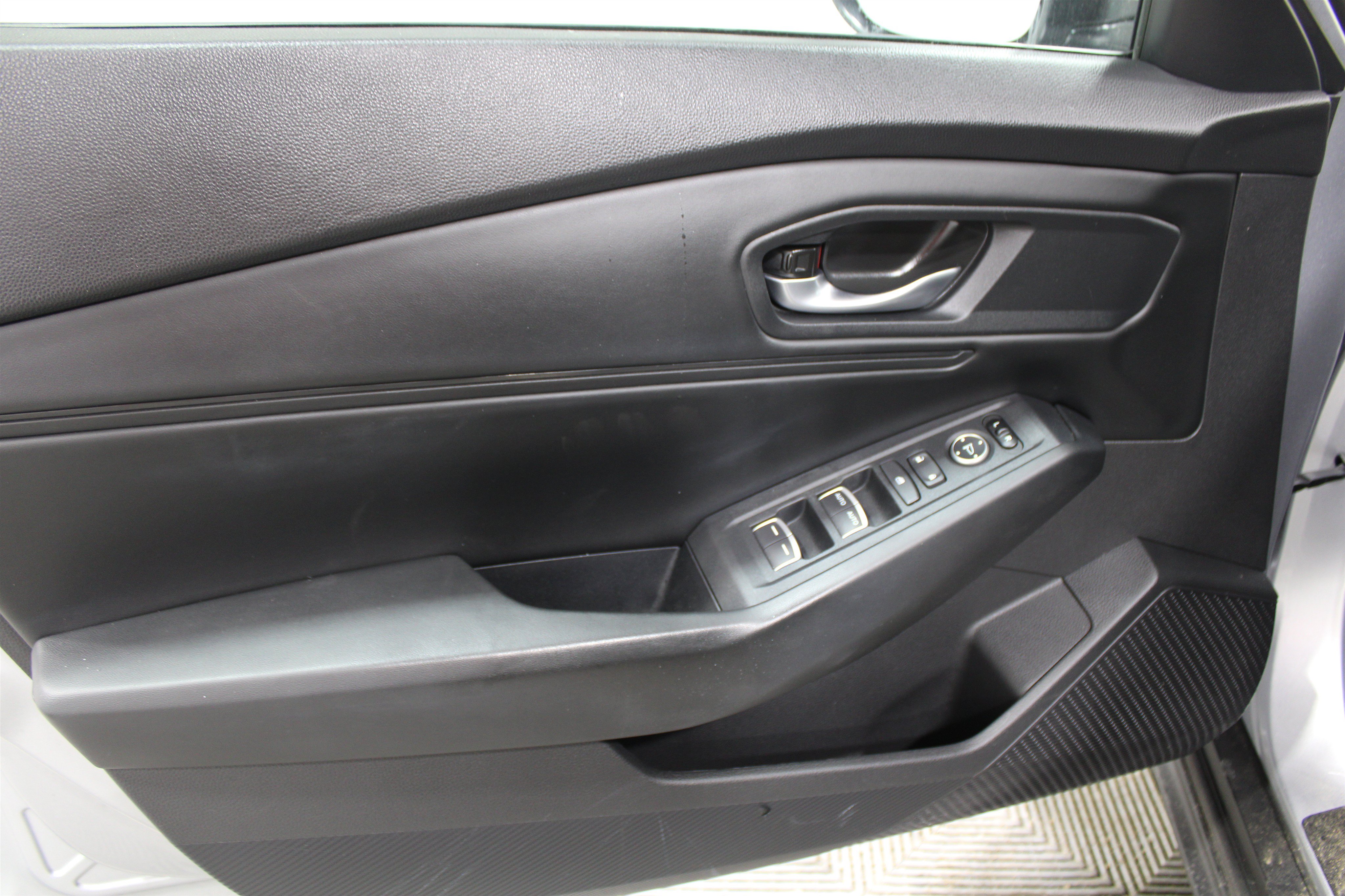 Used 2024 Honda Accord EX Sedan