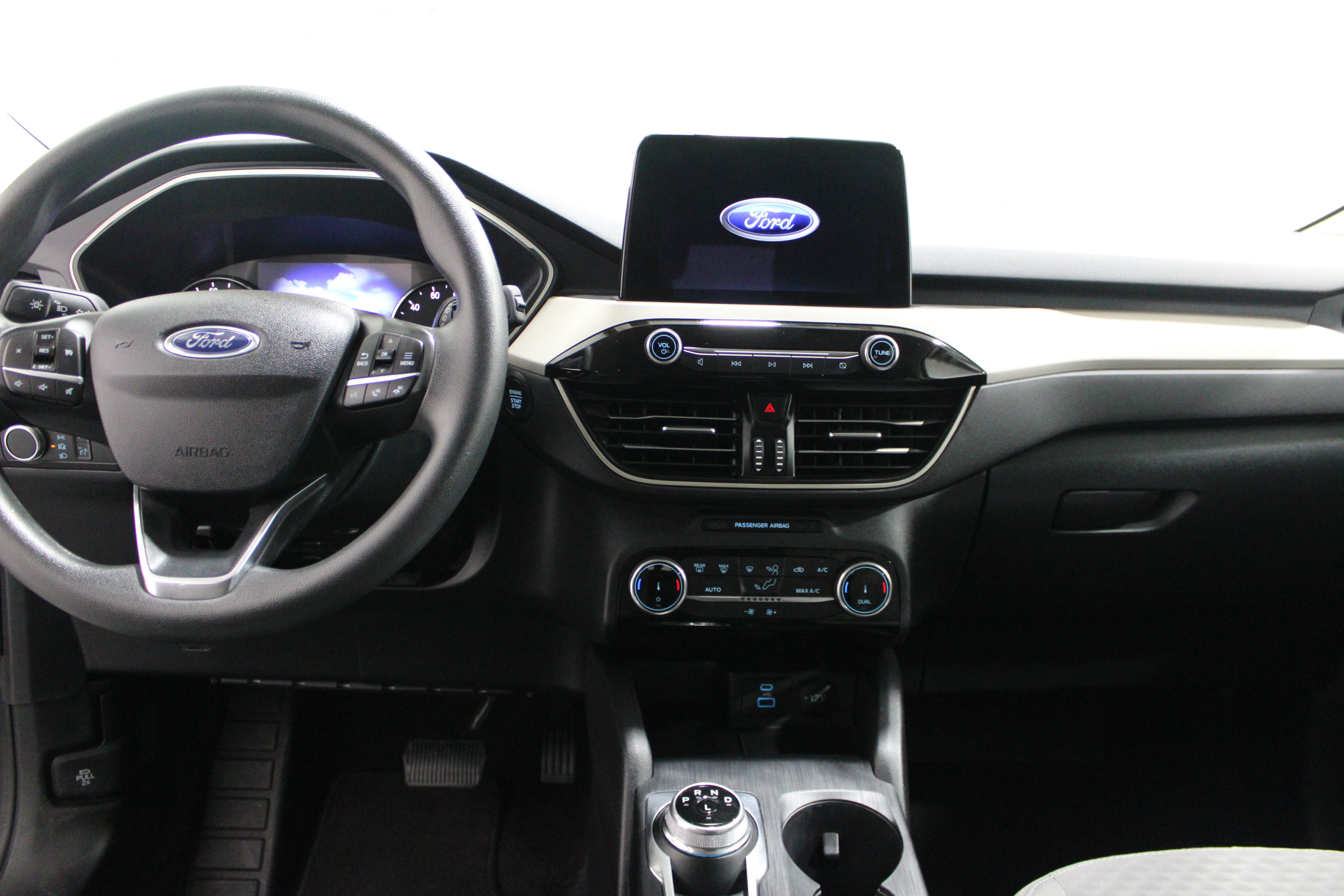 Used 2022 Ford Escape SE Hybrid SUV