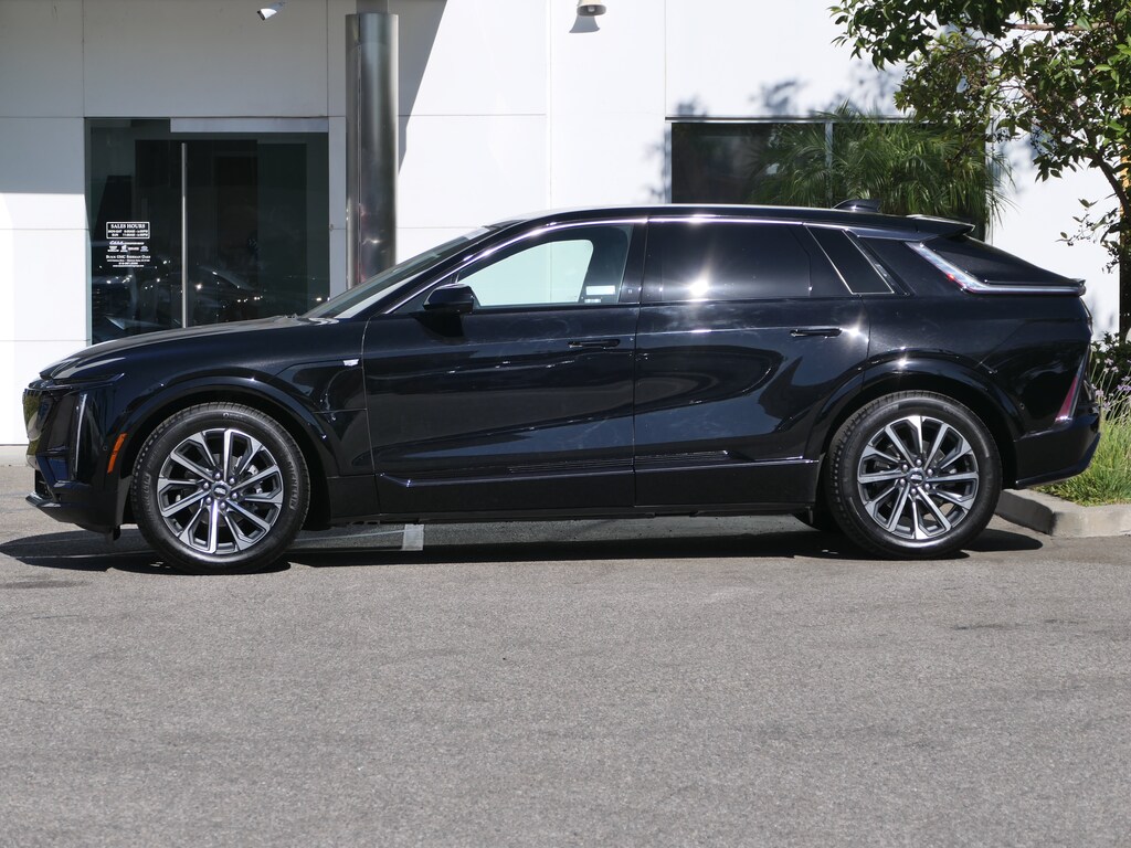 Used 2024 CADILLAC LYRIQ Sport SUV