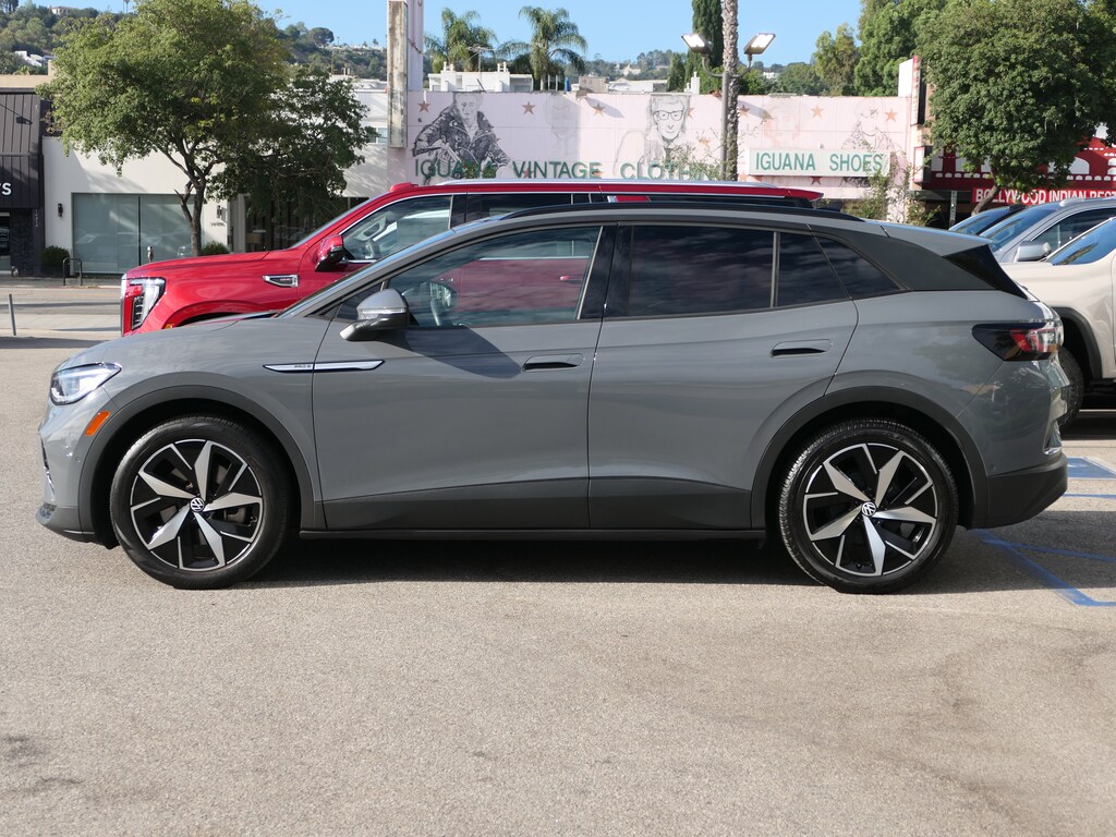 Used 2023 Volkswagen ID.4 Pro SUV