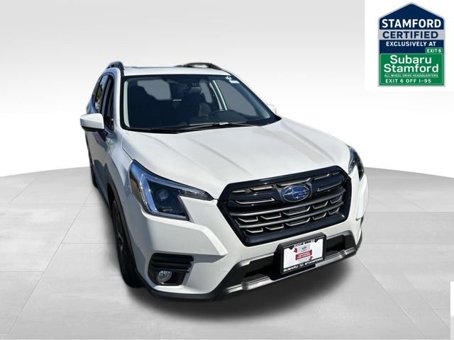 2023 Subaru Forester Premium SUV