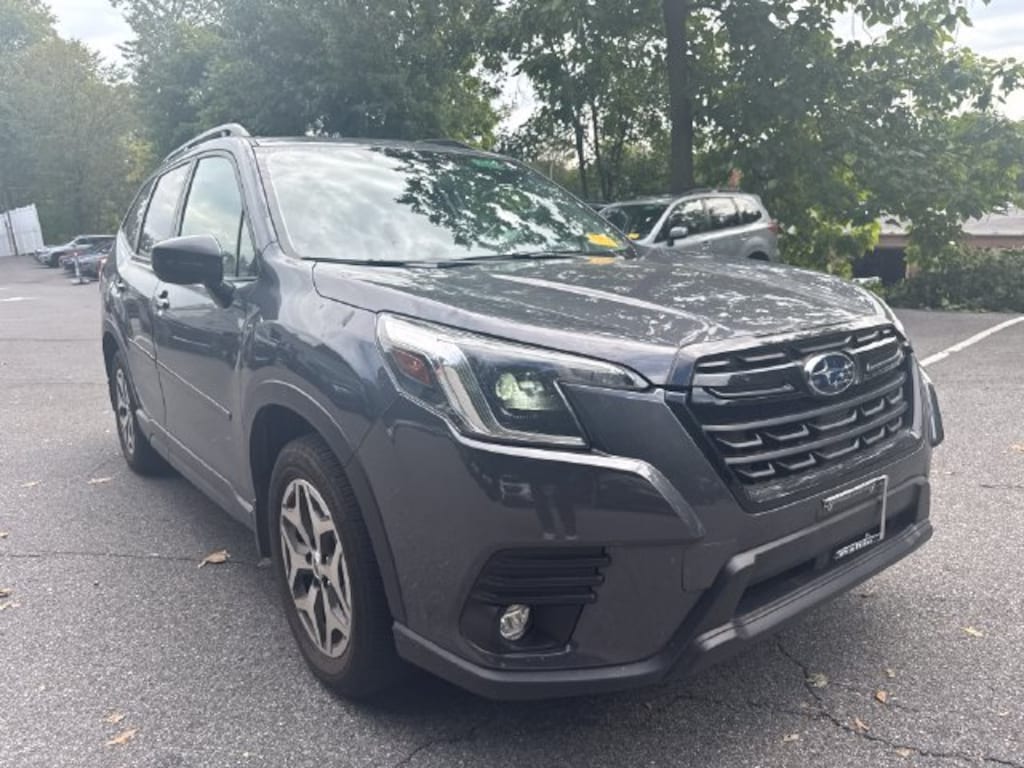 Used 2024 Subaru Forester Premium SUV