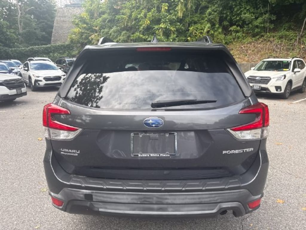 Used 2024 Subaru Forester Premium SUV