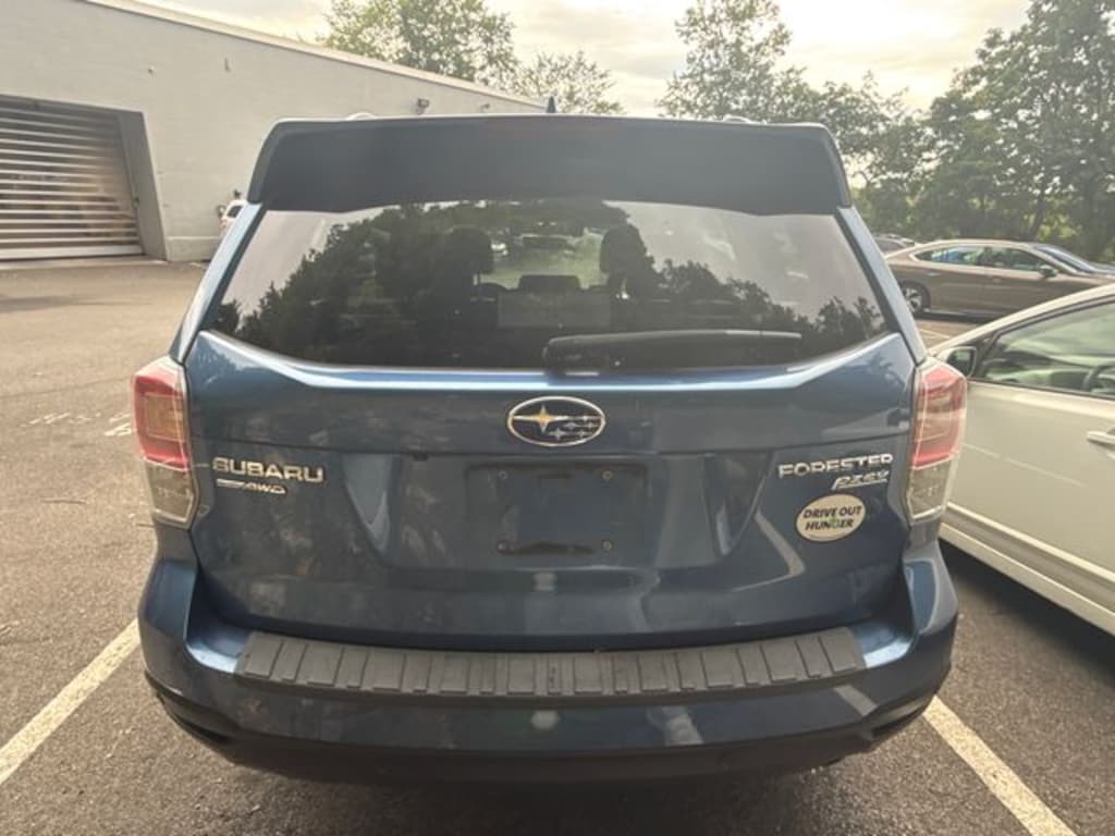 Used 2017 Subaru Forester 2.5i Touring SUV