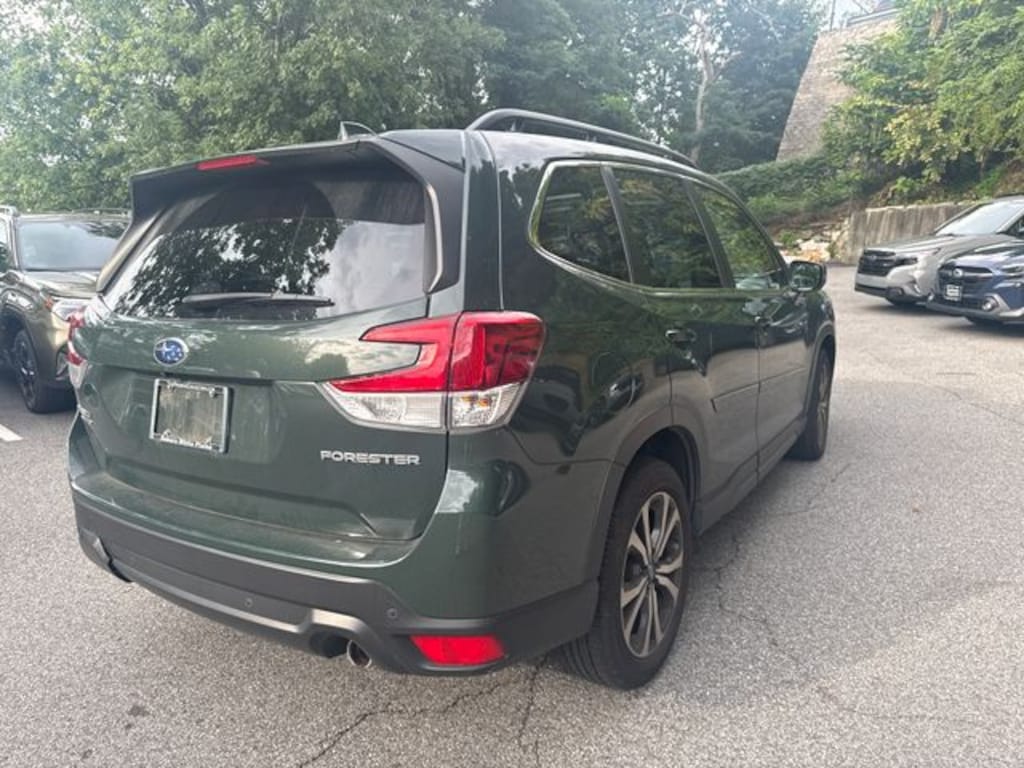 Used 2023 Subaru Forester Limited SUV