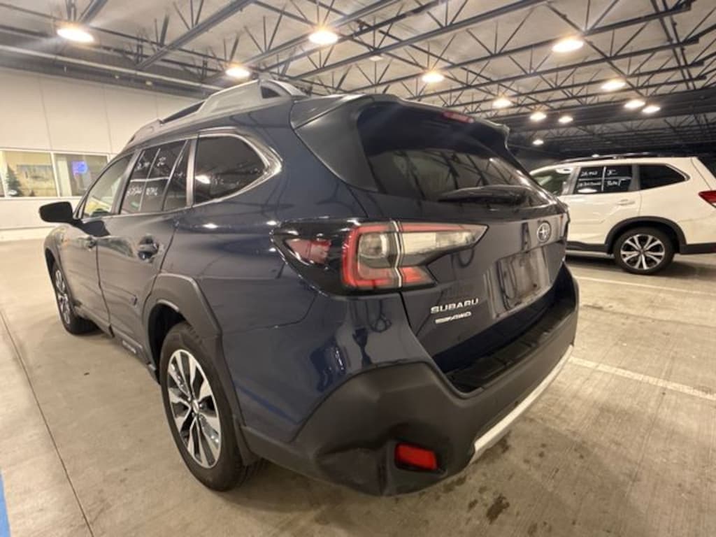 Used 2024 Subaru Outback Limited SUV