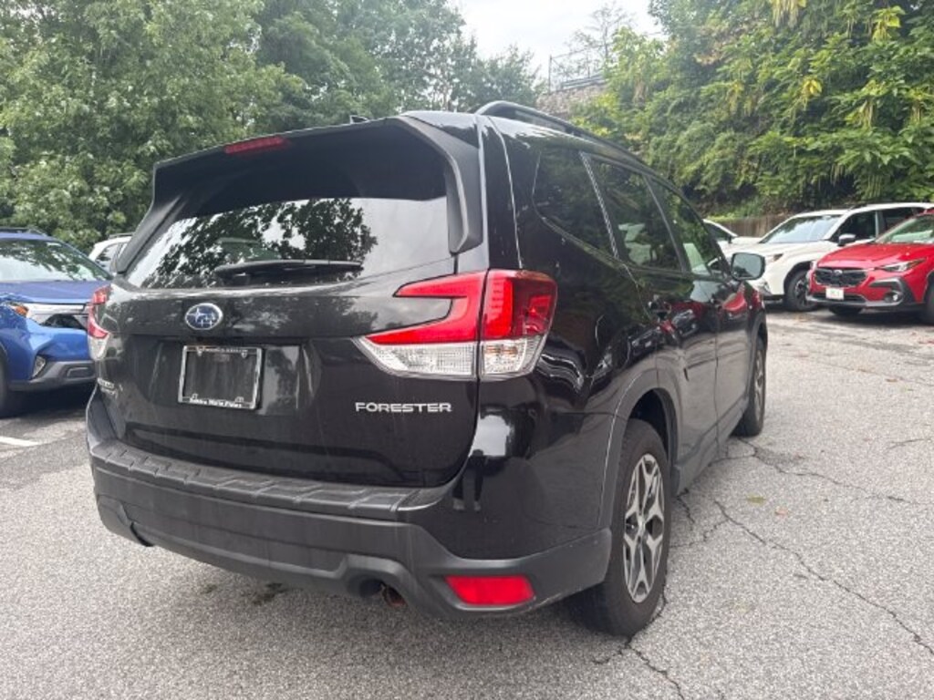 Used 2019 Subaru Forester Premium SUV