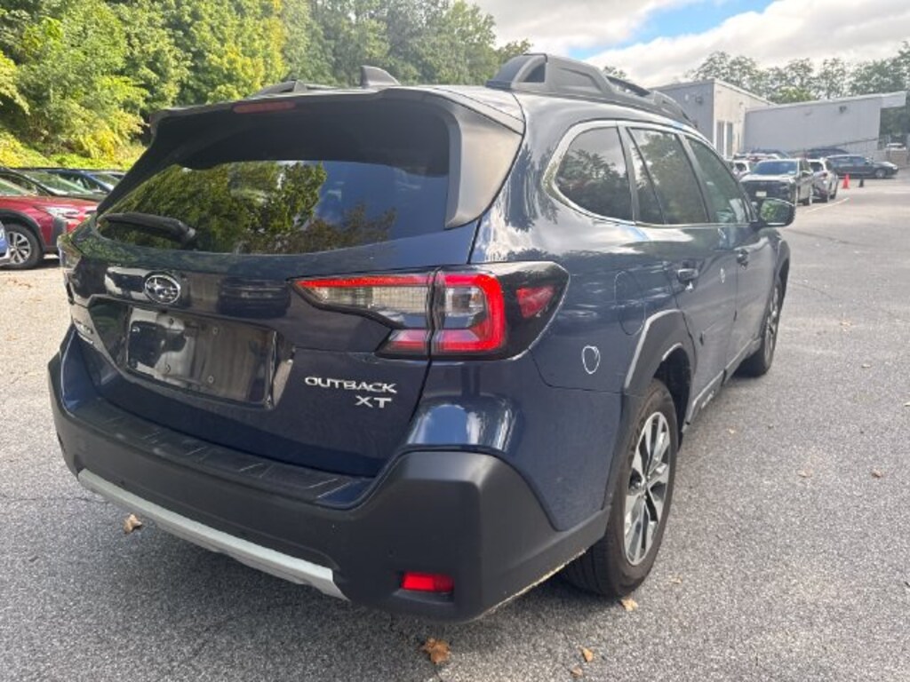Used 2024 Subaru Outback Limited XT SUV