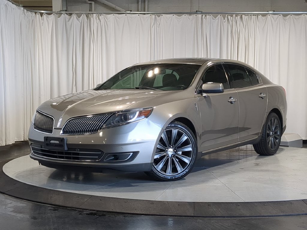 2015 Lincoln MKS Base