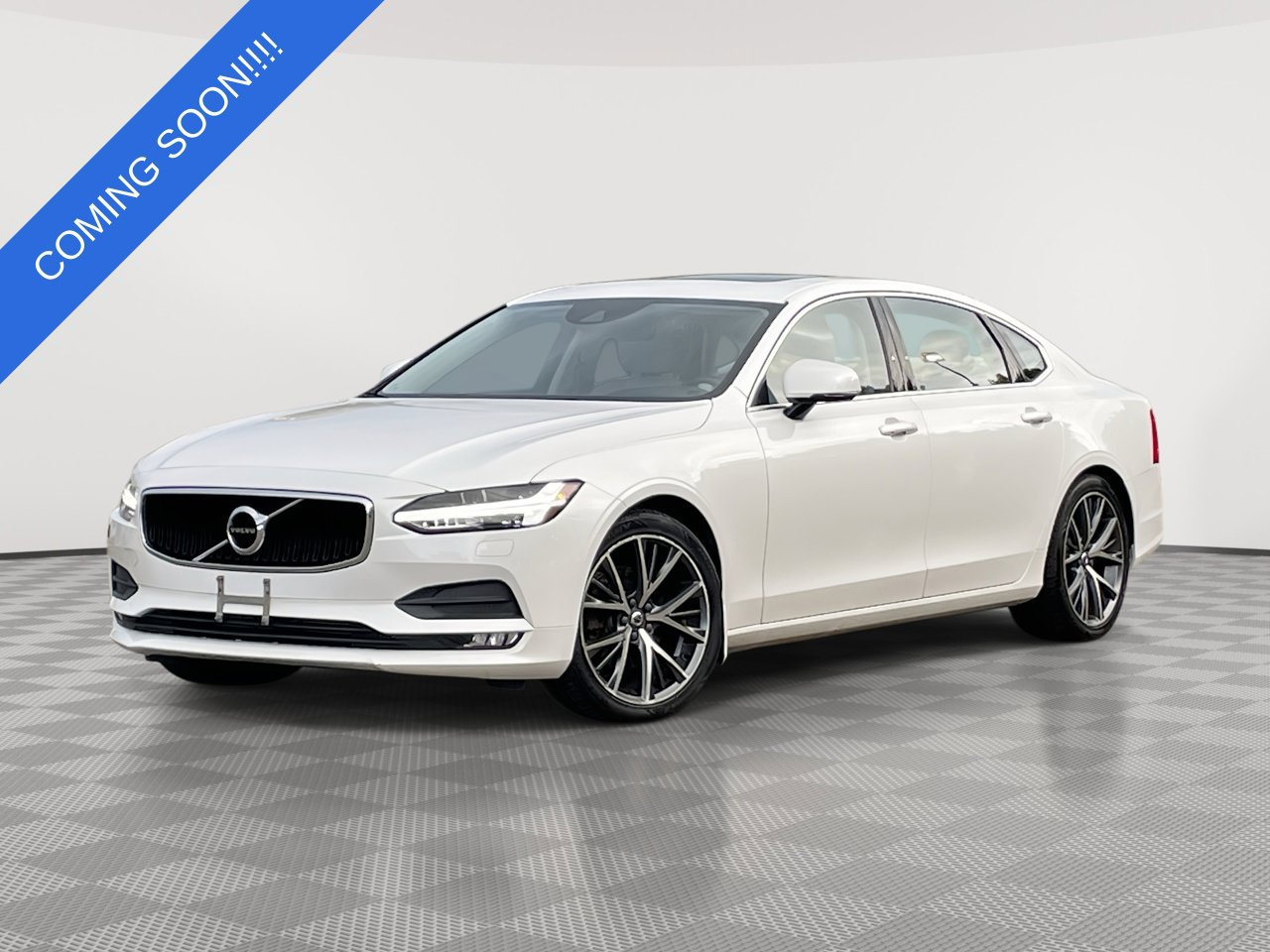 2018 Volvo S90 Momentum