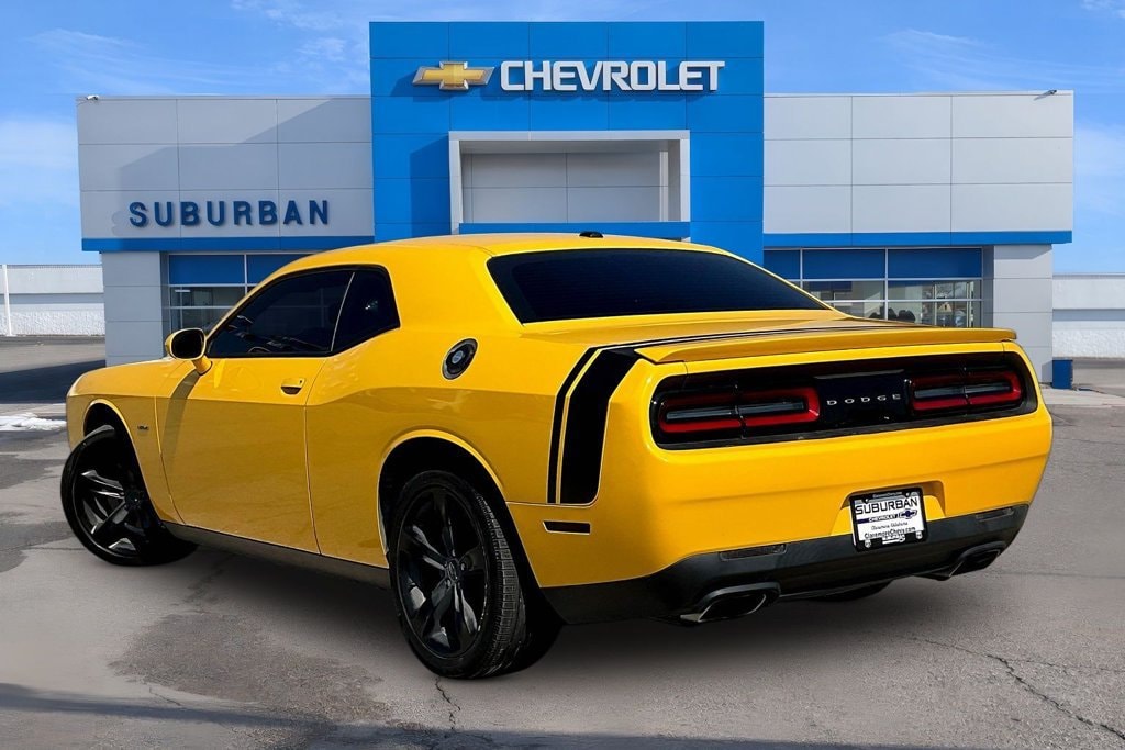 Used 2017 Dodge Challenger R/T
