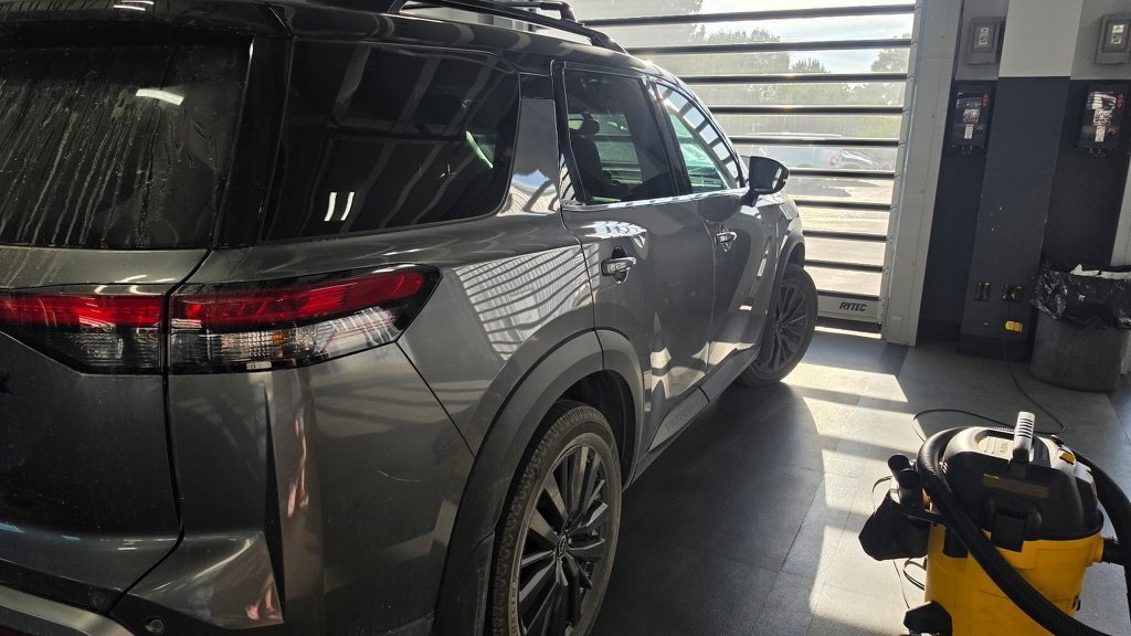 Used 2022 Nissan Pathfinder SL
