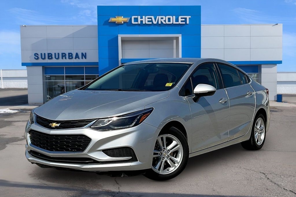 Used 2018 Chevrolet Cruze LT Car