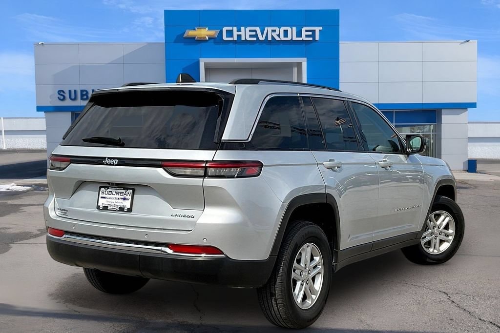 Used 2024 Jeep Grand Cherokee Laredo