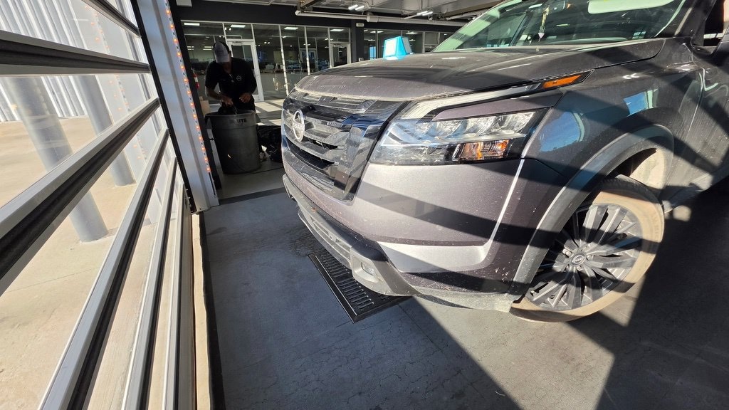 Used 2022 Nissan Pathfinder SL