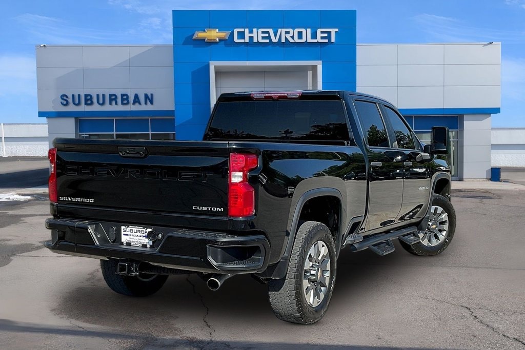 Used 2024 Chevrolet Silverado 2500 HD Custom Truck