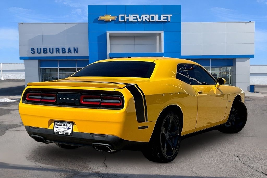 Used 2017 Dodge Challenger R/T