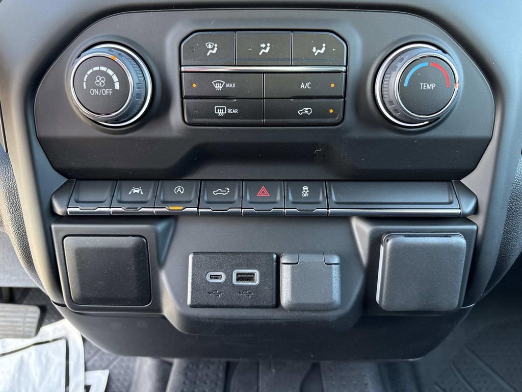 2026 Chevrolet Silverado 1500 Custom - Photo 18