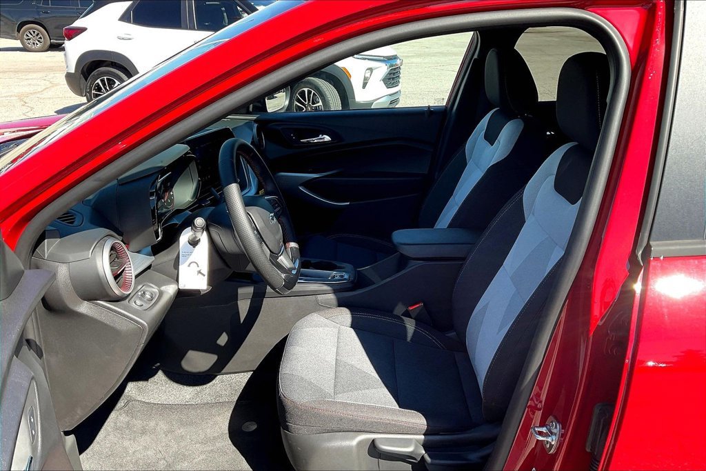 2026 Chevrolet Trax RS - Photo 16