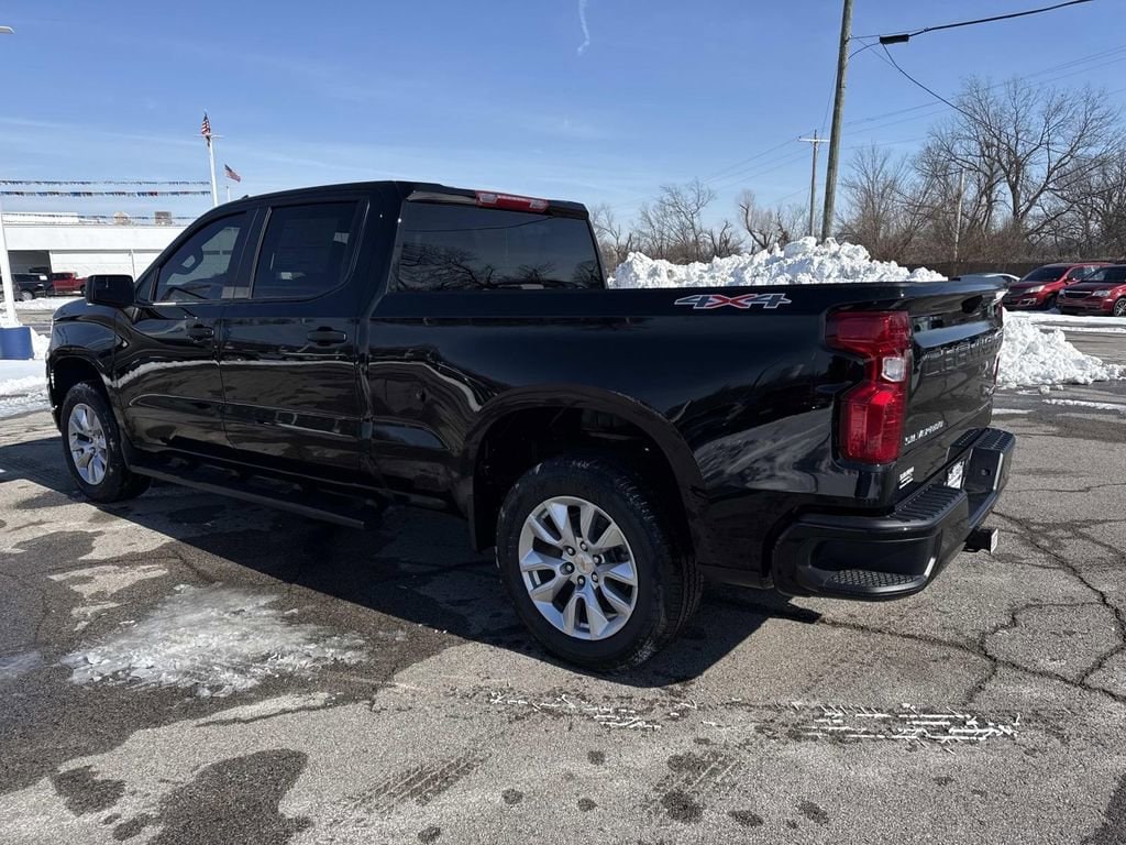 2026 Chevrolet Silverado 1500 Custom - Photo 3