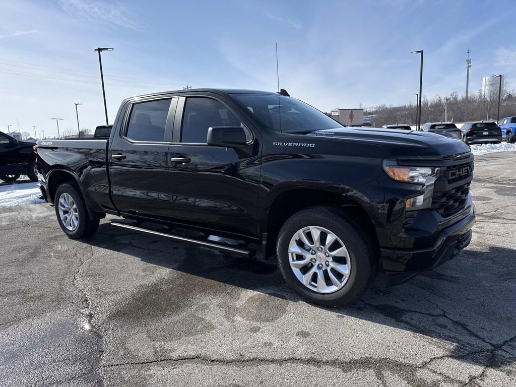 2026 Chevrolet Silverado 1500 Custom - Photo 8