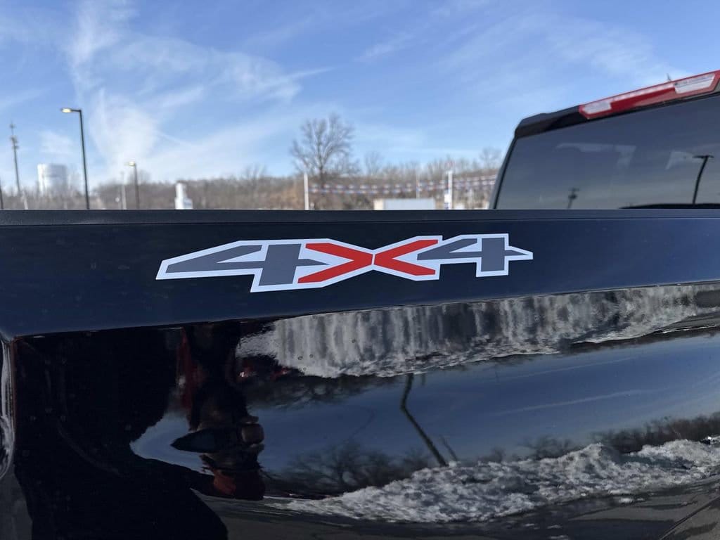 2026 Chevrolet Silverado 1500 Custom - Photo 6