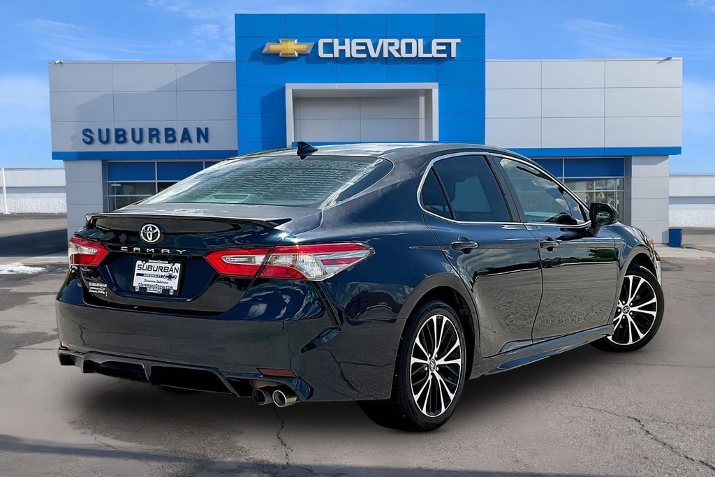 Used 2019 Toyota Camry LE