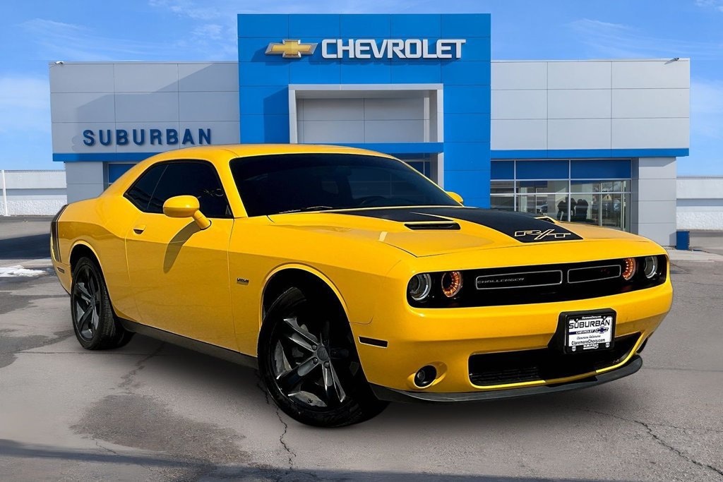Used 2017 Dodge Challenger R/T