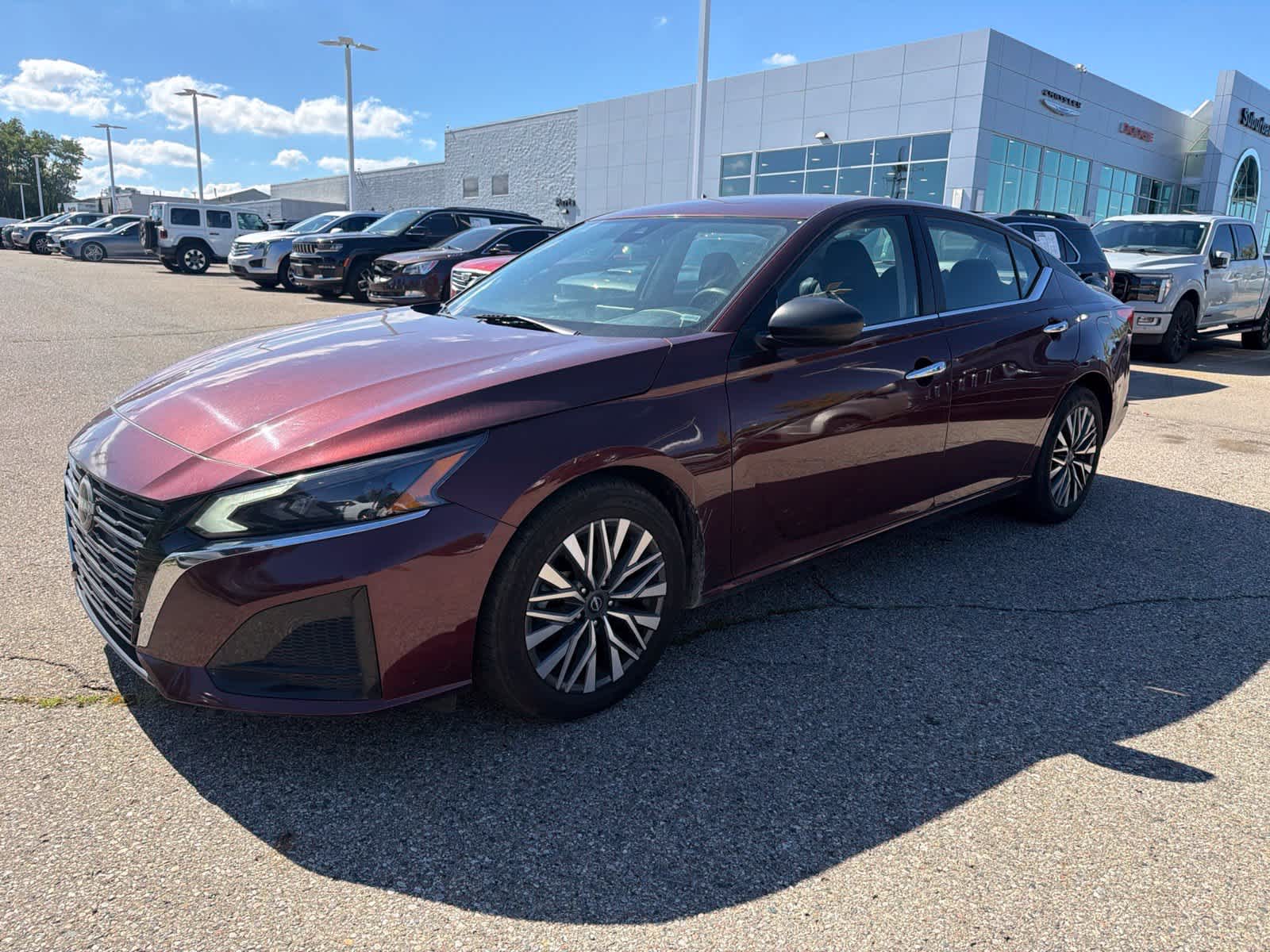 2025 Nissan Altima SV