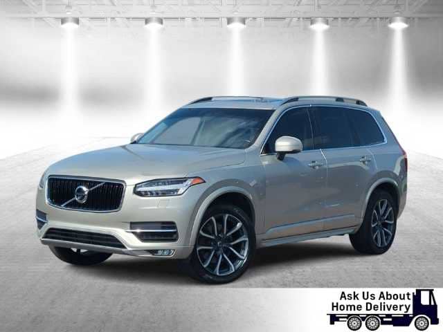 2017 Volvo XC90 Momentum