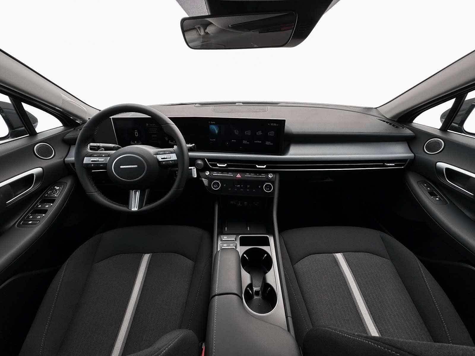 2026 Hyundai Sonata SEL - Photo 13
