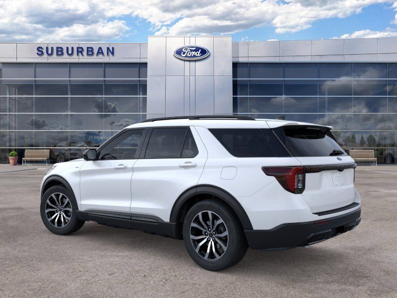 2026 Ford Explorer ST-Line - Photo 4