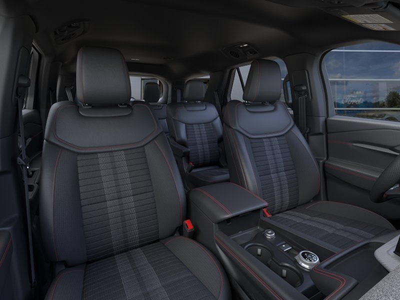 2026 Ford Explorer ST-Line - Photo 12