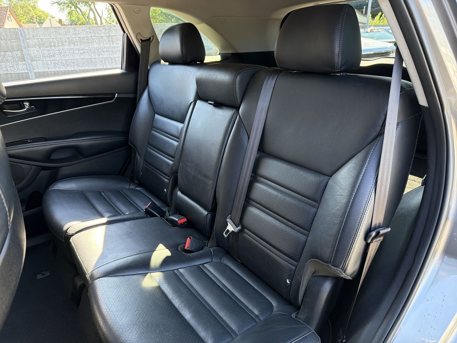 2017 Kia Sorento LX - Photo 19