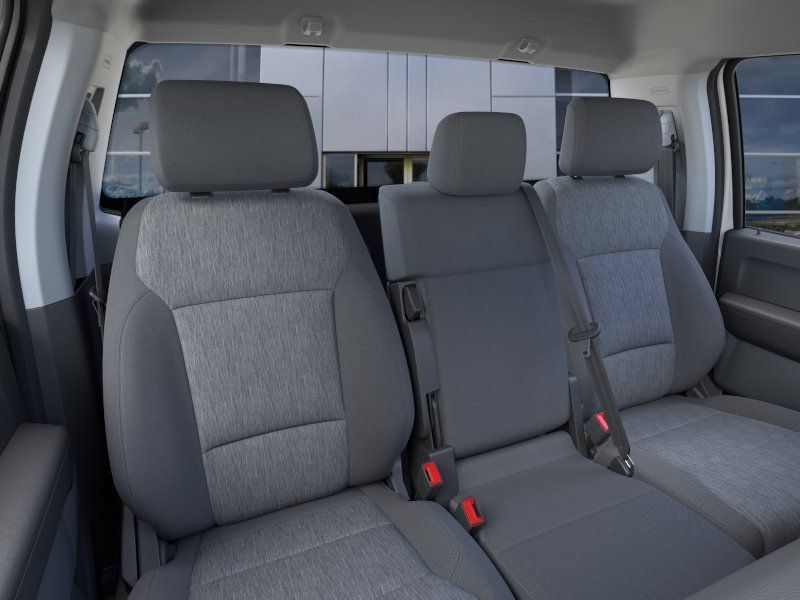 2025 Ford F-350 Super Duty XL - Photo 12