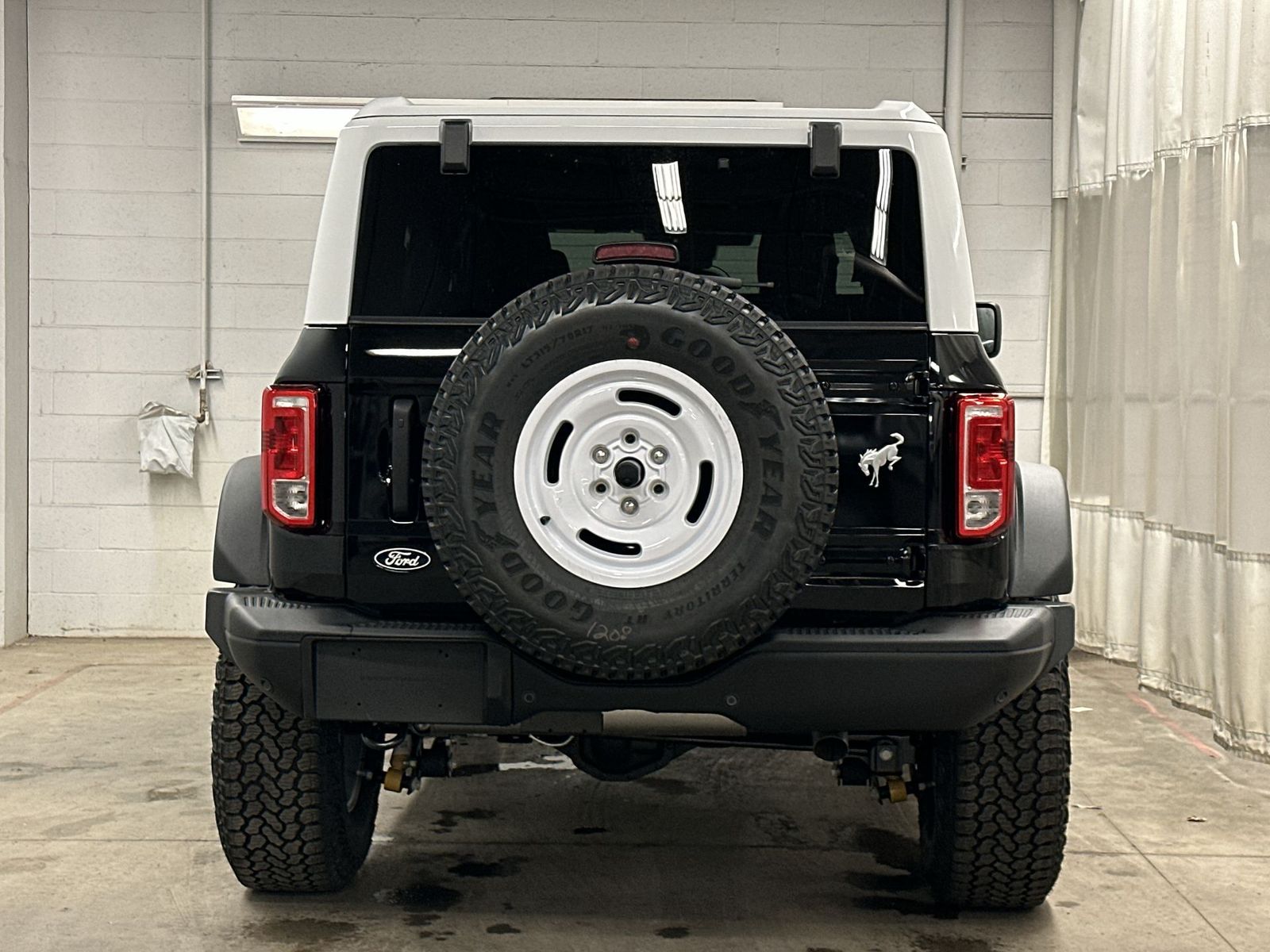 New 2026 Ford Bronco Heritage Edition SUV