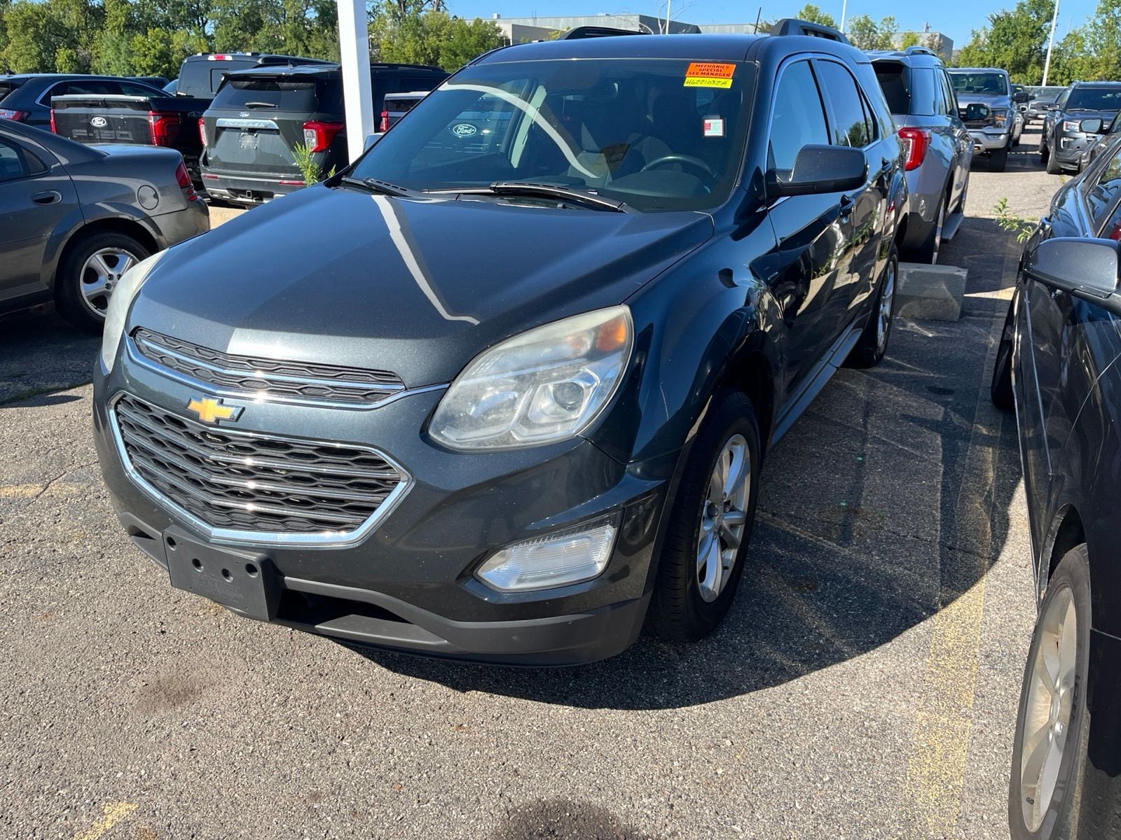 Used 2017 Chevrolet Equinox LT with VIN 2GNFLFEK8H6221032 for sale in Sterling Heights, MI