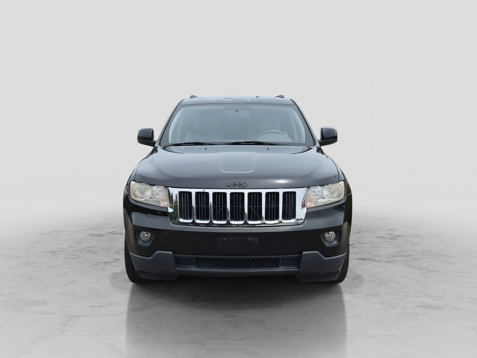 Used 2011 Jeep Grand Cherokee Laredo with VIN 1J4RR4GG5BC511920 for sale in Waterford Township, MI
