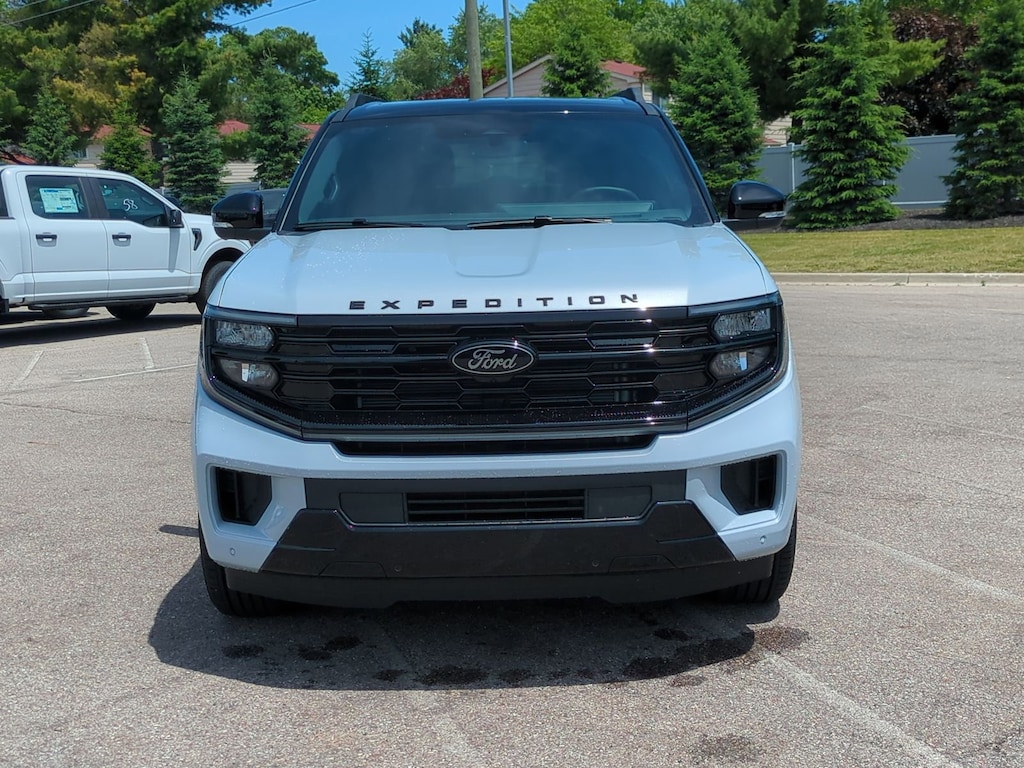 New 2026 Ford Expedition Platinum SUV