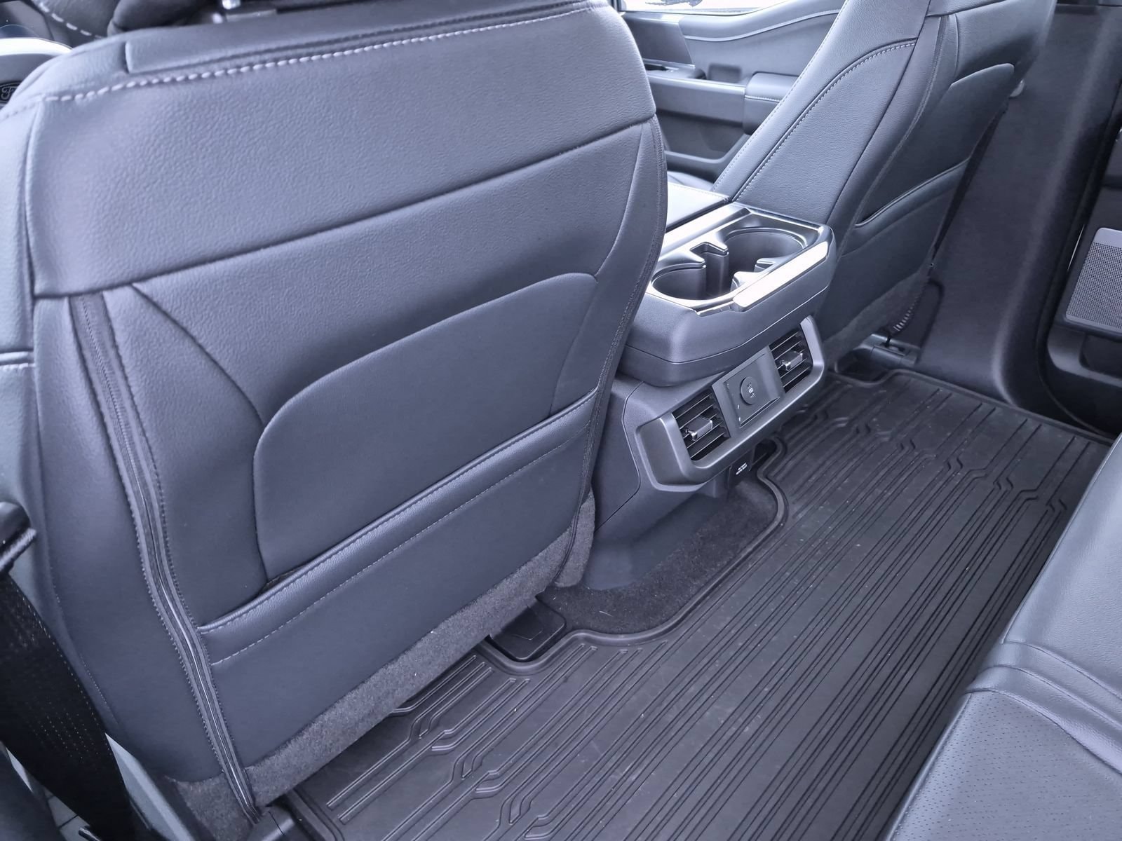 2026 Ford F-150 Lariat - Photo 18