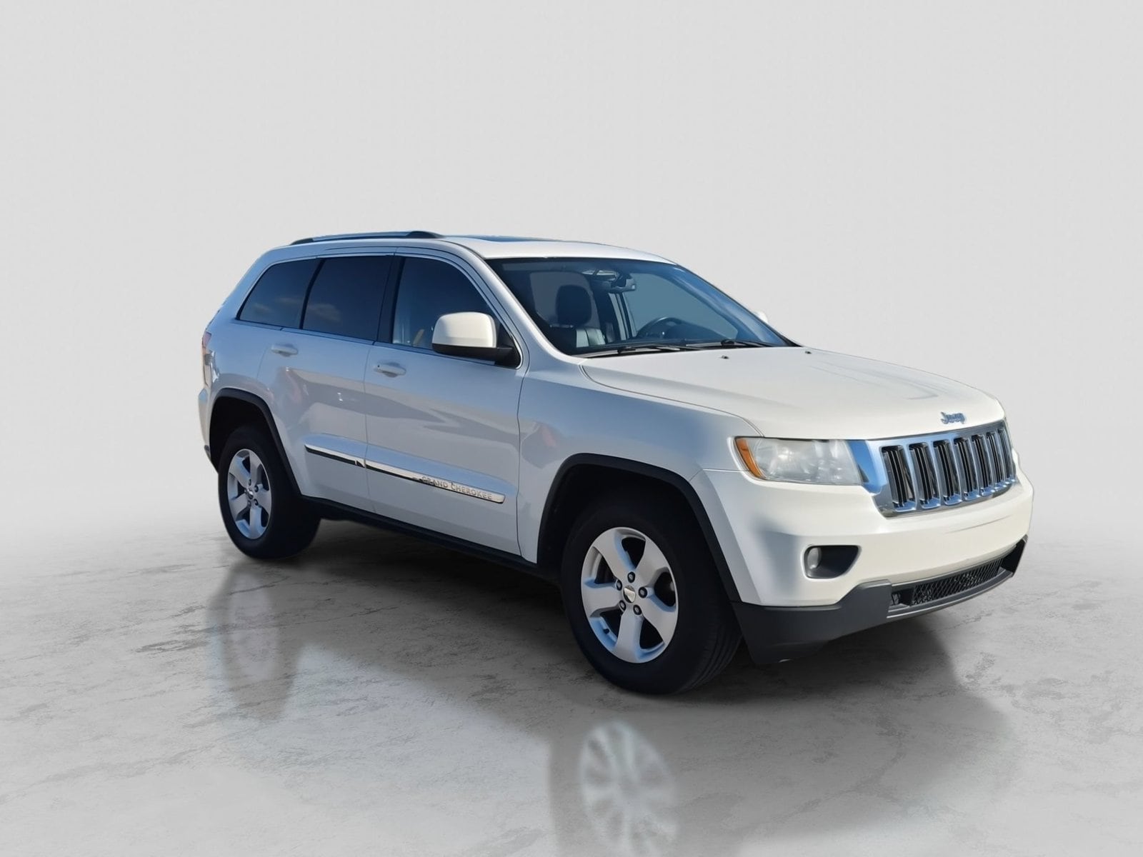 Used 2012 Jeep Grand Cherokee Laredo with VIN 1C4RJFAG9CC255753 for sale in Waterford Township, MI