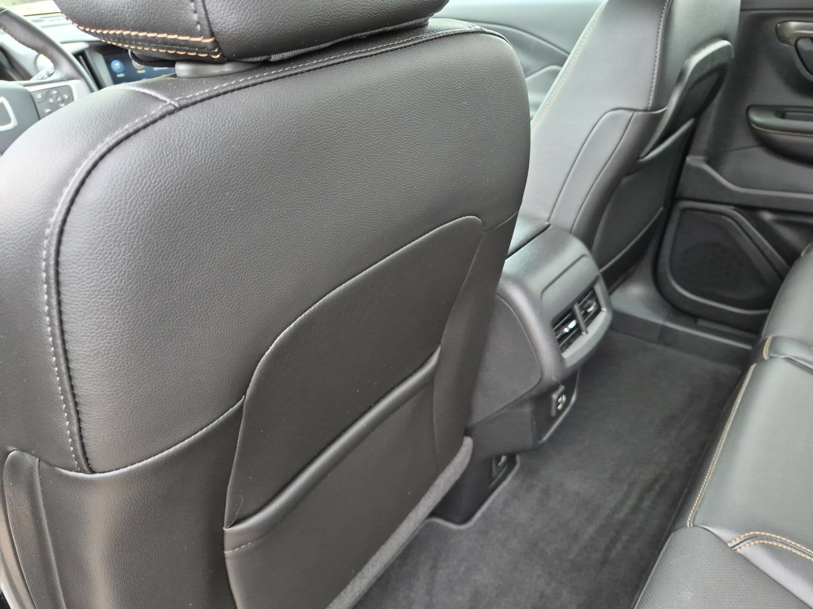 2021 GMC Terrain SLT - Photo 18