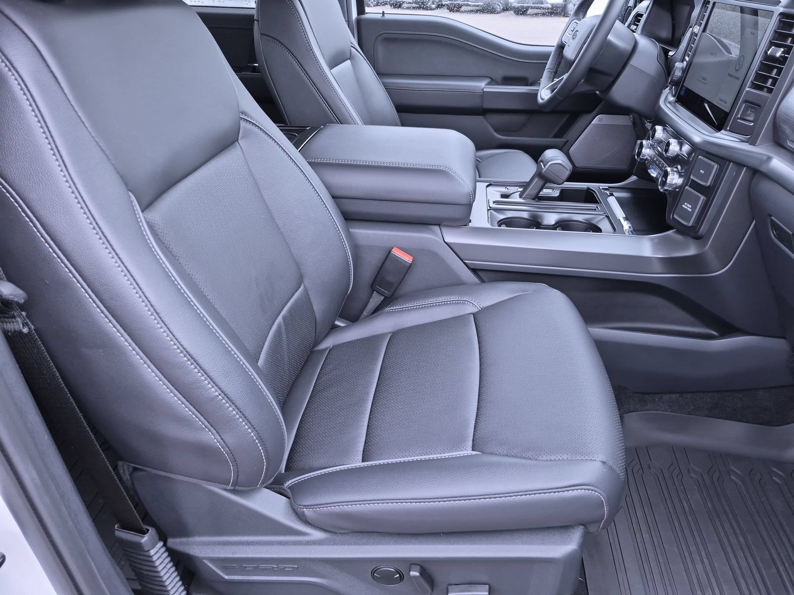 2026 Ford F-150 Lariat - Photo 21