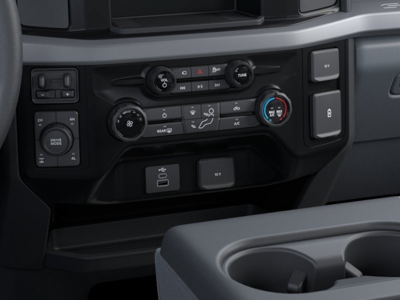 2026 Ford F-350 Super Duty XL - Photo 14