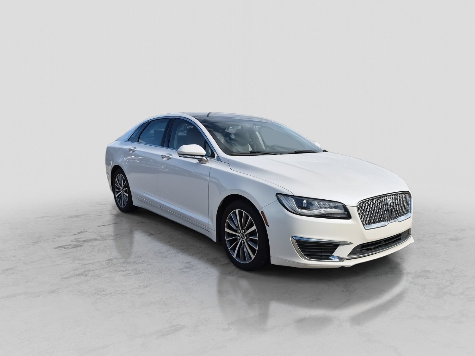 Used 2017 Lincoln MKZ Select with VIN 3LN6L5C94HR660591 for sale in Waterford Township, MI