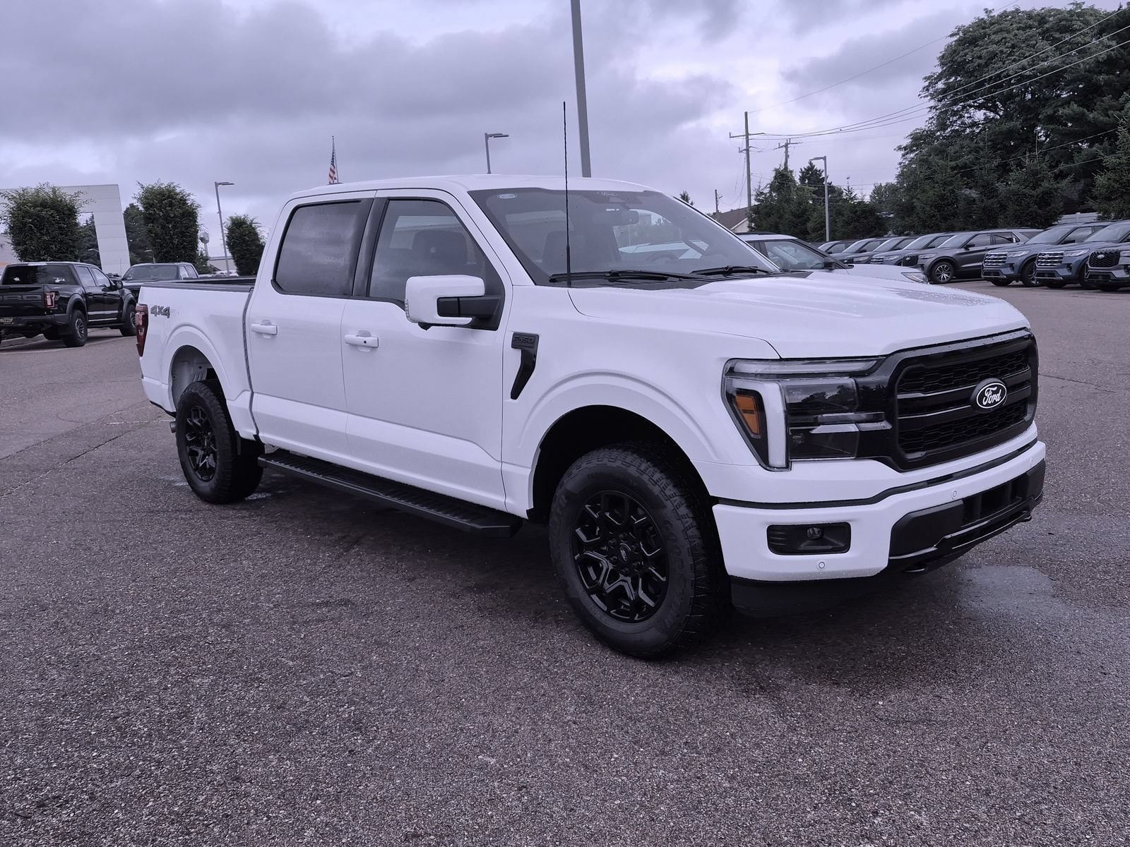 2026 Ford F-150 Lariat - Photo 2