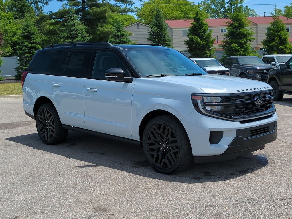 New 2026 Ford Expedition Platinum SUV
