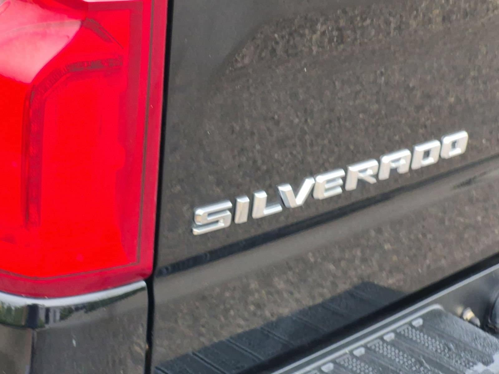 2021 Chevrolet Silverado 1500 RST - Photo 13