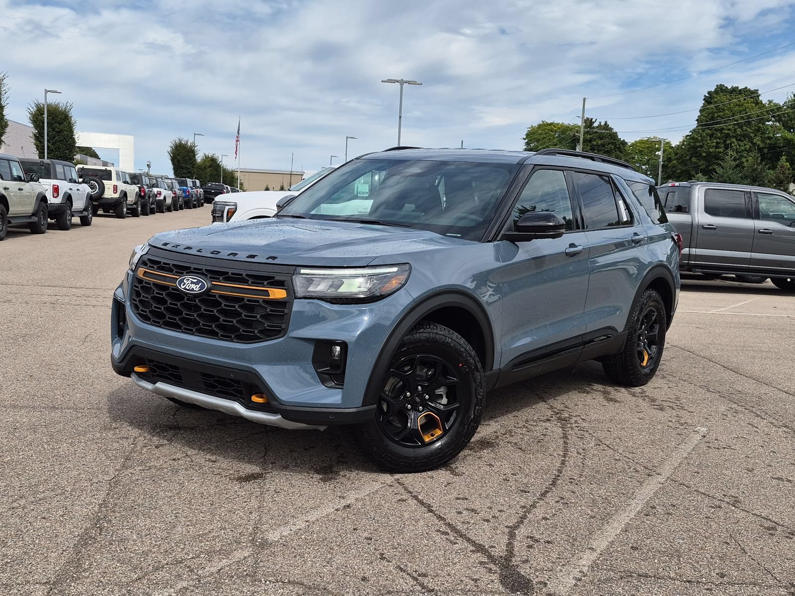  Ford Explorer